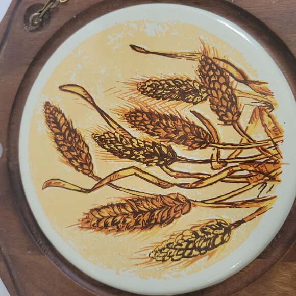 Vintage Wheat Pattern Cheese Board With Glass Dome & Knife Set - Picture 7 of 10
